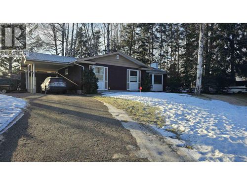 5225 York Pl, Prince George, BC, V2N2A4 | Card Image