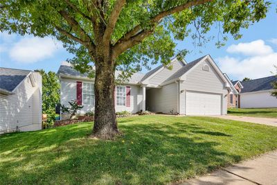 11410 Pineview Crossing Drive, House other with 5 bedrooms, 3 bathrooms and null parking in Maryland Heights MO | Image 2