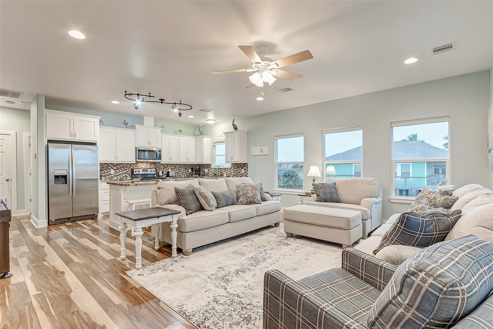 Residential in Crystal Beach 5
