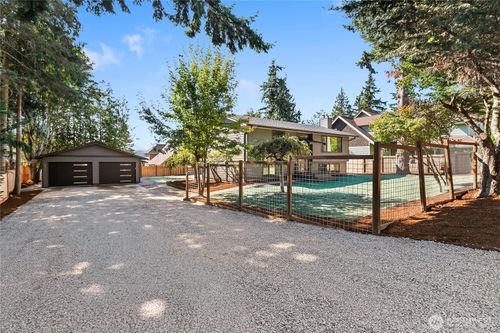 4020 Academy St, Bellingham, WA, 98226-4444 | Card Image