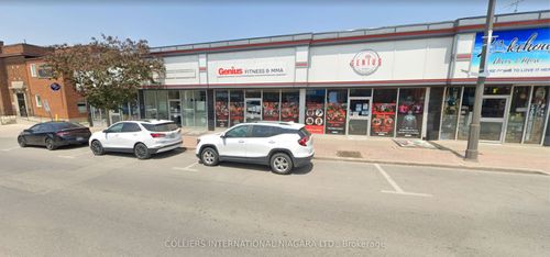 11 Clarence St, Port Colborne, ON, L3K3E7 | Card Image