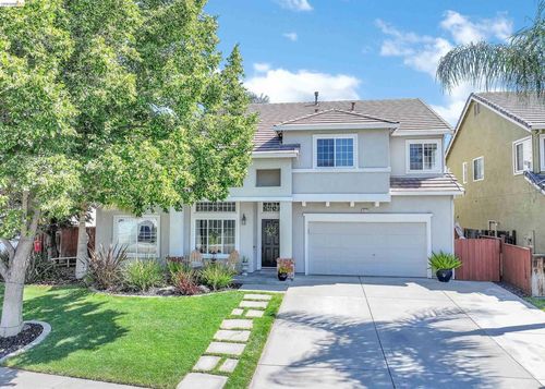 1372 Fruitwood Way, Tracy, CA, 95376-5621 | Card Image