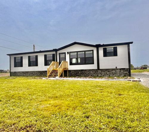 374 Turkey Loop, East Bernstadt, KY, 40729-8315 | Card Image