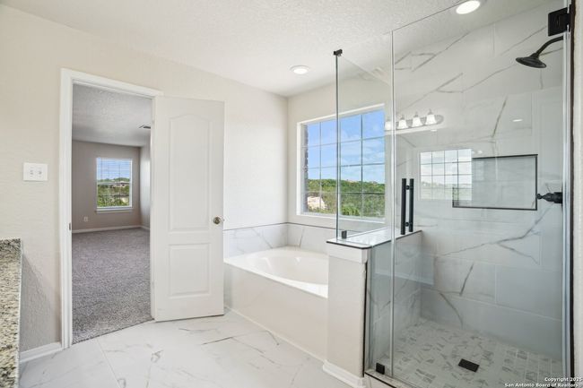 530 Mesa Loop, House other with 5 bedrooms, 3 bathrooms and null parking in San Antonio TX | Image 40