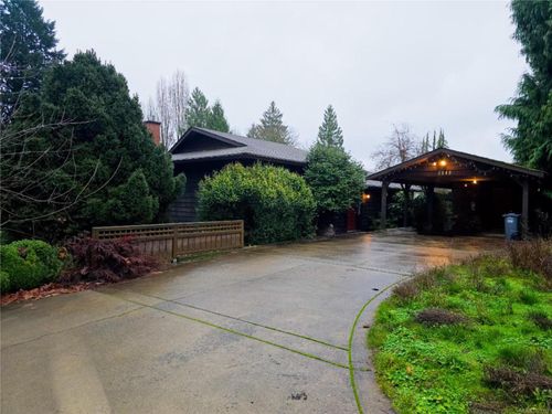 5843 Kinch Ave, Duncan, BC, V9L1K2 | Card Image