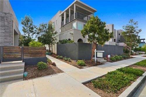 268 Novel, Irvine, CA, 92618-1792 | Card Image