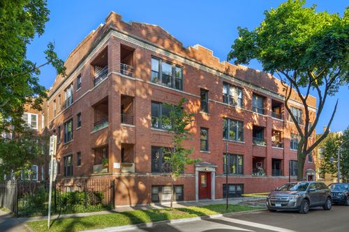 apt-3-7461 N Seeley Ave, Chicago, IL, 60645-1450 | Card Image