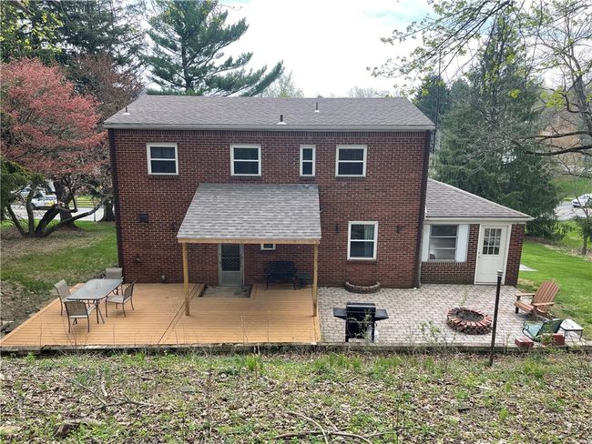 1815 Sample Rd, House other with 3 bedrooms, 3 bathrooms and 1 parking in Allison Park PA | Image 8