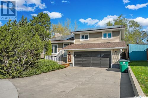 367 Costigan Cres, Saskatoon, SK, S7J3P2 | Card Image
