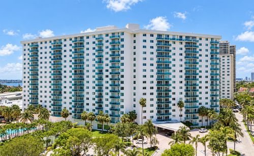 516-19380 Collins Ave, Sunny Isles Beach, FL, 33160-2239 | Card Image