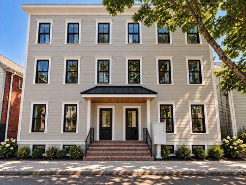 2-15 Hunting St, Cambridge, MA, 02141-1022 | Card Image