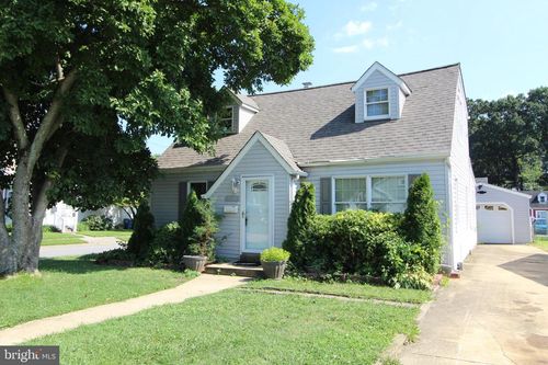 2500 Linkwood Ave, WILMINGTON, DE, 19805-2332 | Card Image