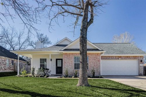 12551 Lake Conroe Hills Dr, Willis, TX, 77318-5334 | Card Image