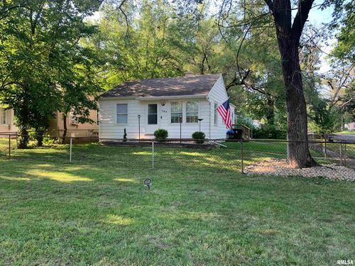 1044 S Tonti Cir, Peoria, IL, 61605-1243 | Card Image