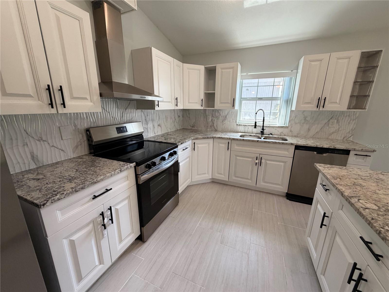 Residential in WINTER HAVEN 3