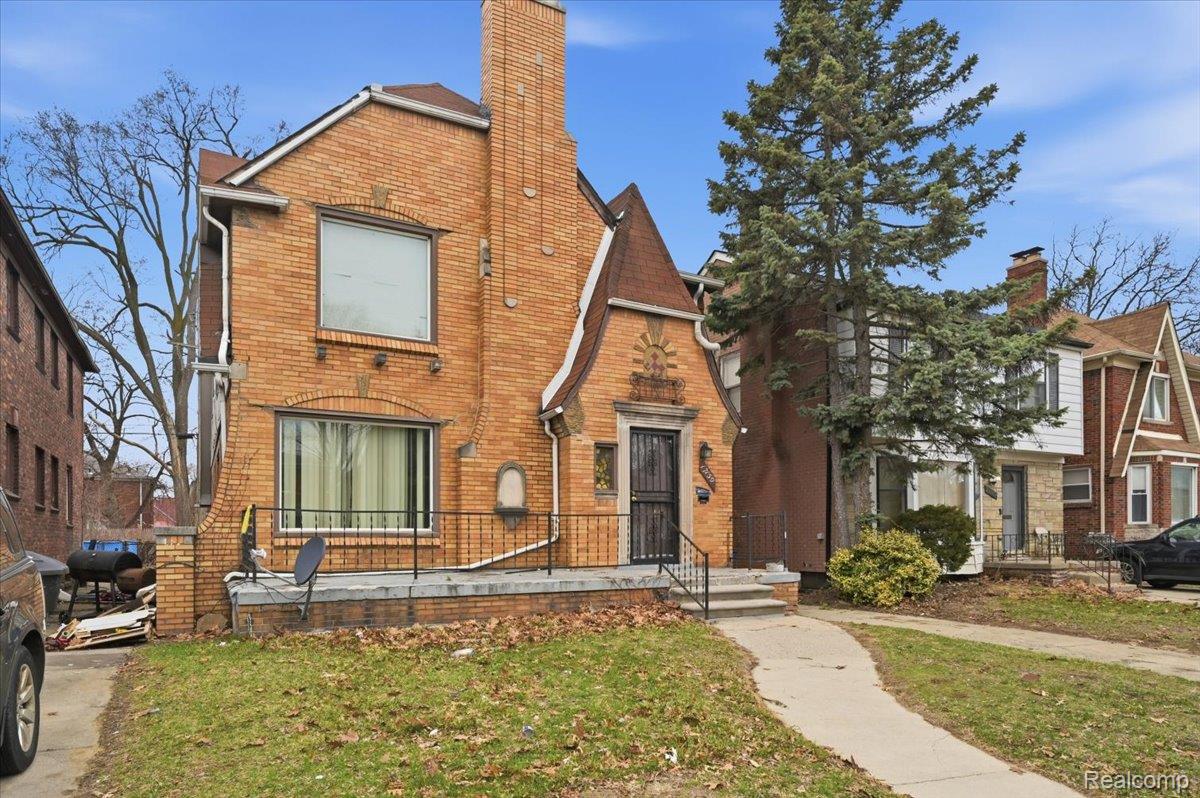 Residential Income in Detroit 3