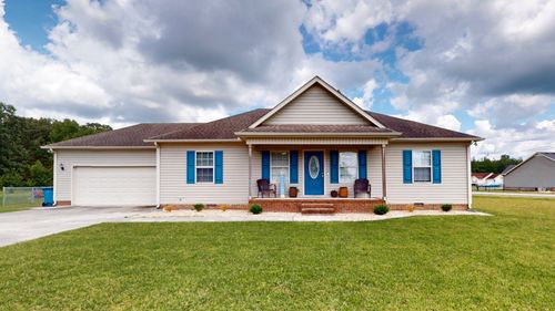 642 Indian Springs Cir, Manchester, TN, 37355-8463 | Card Image