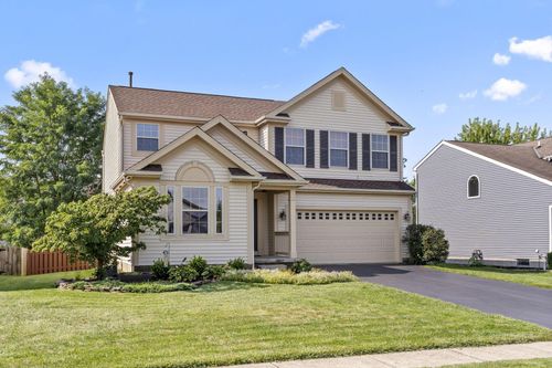 8527 Squad Ct, Galloway, OH, 43119-8365 | Card Image