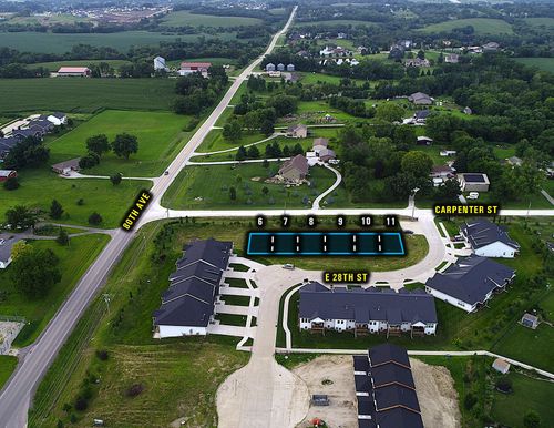 1401 E 28th St, Norwalk, IA, 50211-8412 | Card Image