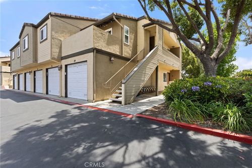 31-5021 Los Morros Way, Oceanside, CA, 92057-3732 | Card Image