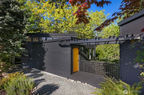 1506 E Horizon Drive, Mukilteo, WA, 98275 | Card Image