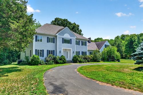29 Page Rd, Weston, MA, 02493-2130 | Card Image