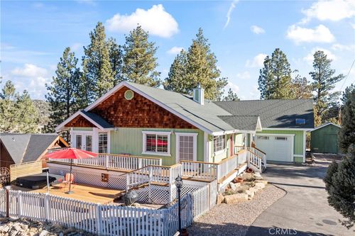 2737 Cedar Ln, Big Bear City, CA, 92314-9267 | Card Image