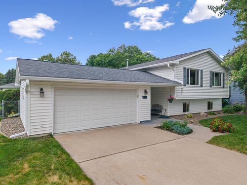 1218 Poplar Street, La Crescent, MN, 55947 | Card Image