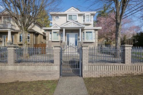 2709 W 37th Ave, Vancouver, BC, V6N2T5 | Card Image