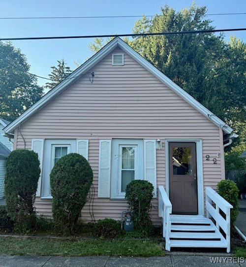22 Broughton Ct, Tonawanda, NY, 14150-3528 | Card Image