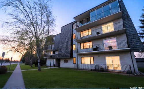 202-699 28th St W, Prince Albert, SK, S6V6K5 | Card Image