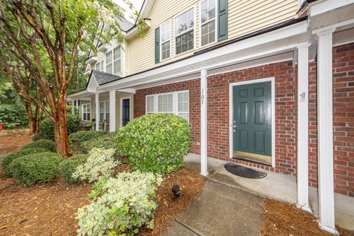 103 Leyland Ct, Summerville, SC, 29483-1662 | Card Image