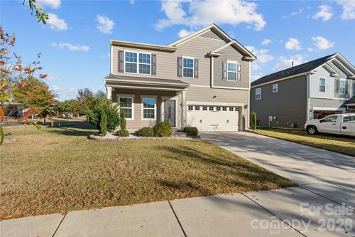 11203 Chapeclane Rd, Charlotte, NC, 28278-0124 | Card Image