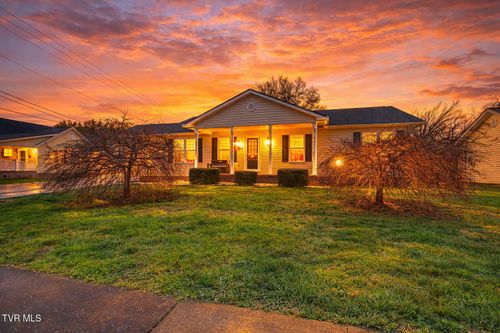 611 Fairmont Avenue, Kingsport, TN, 37660 | Card Image