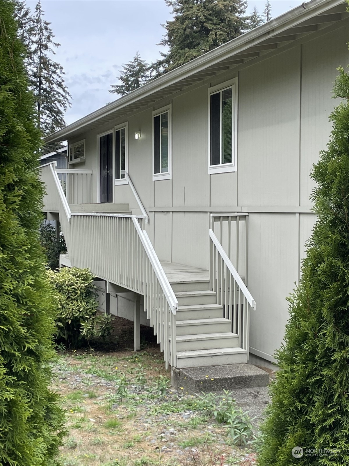 Nyanza Rd, Lakewood, WA 98499