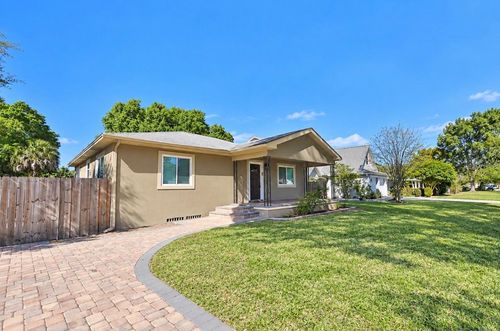 3219 W Leroy St, Tampa, FL, 33607-1125 | Card Image