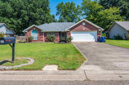 17 Robin Ln, Cabot, AR, 72023-3752 | Card Image