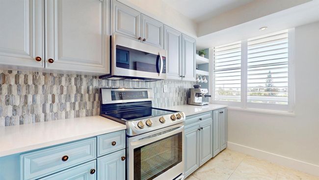 APT-206 - 10600 S Ocean Dr, Condo with 1 bedrooms, 2 bathrooms and null parking in Jensen Beach FL | Image 10
