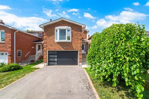 53 Alabaster Dr, Brampton, ON, L6V4G9 | Card Image