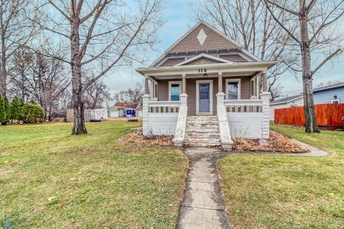 112 5th St Ne, Barnesville, MN, 56514-3422 | Card Image