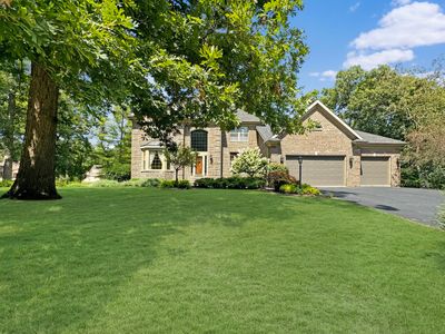 1682 Barberry Circle, House other with 5 bedrooms, 3 bathrooms and 3 parking in Freeport IL | Image 1