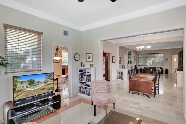 4340 Pine Tree Dr, House other with 5 bedrooms, 5 bathrooms and null parking in Miami Beach FL | Image 17