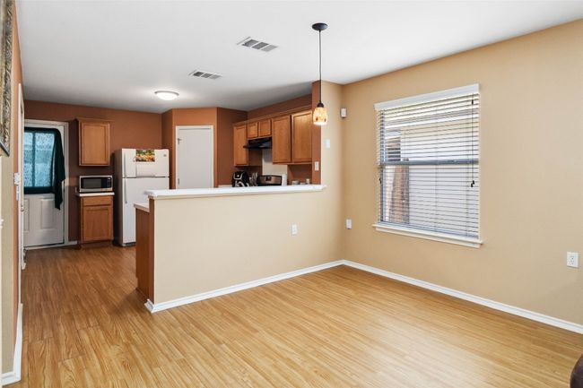 1114 Emmitt Run, House other with 3 bedrooms, 2 bathrooms and null parking in Austin TX | Image 6