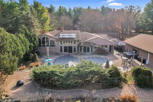 1475 Ring O Kerry, Milford, MI, 48381-1242 | Card Image