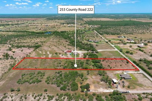 253 County Road 222, Orange Grove, TX, 78372-2039 | Card Image