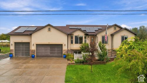 445 S Sunset Dr, Kaysville, UT, 84037-9669 | Card Image