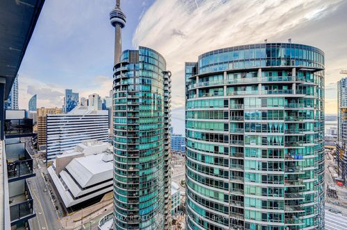 2305-352 Front St W, Toronto, ON, M5V0K3 | Card Image