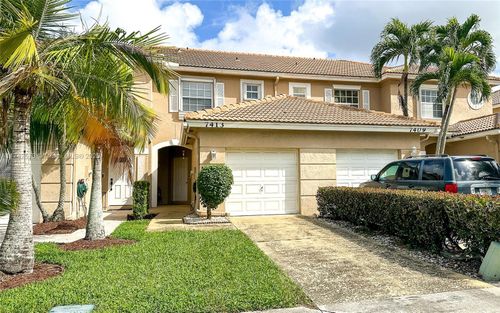 7413-7413 Smithbrooke Dr, Lake Worth, FL, 33467-7204 | Card Image