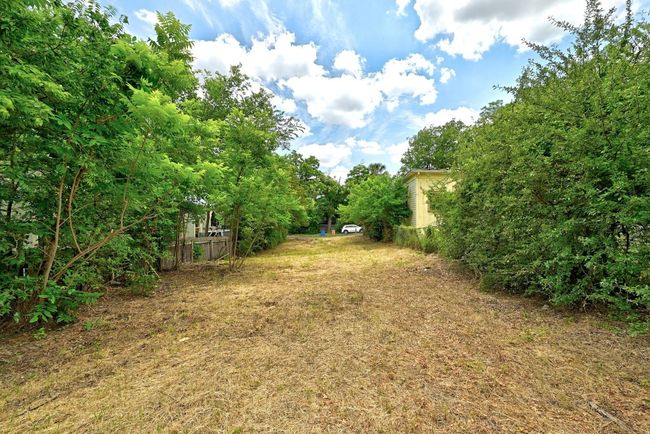 1010 E 8 Th St, Home with 0 bedrooms, 0 bathrooms and null parking in Austin TX | Image 11