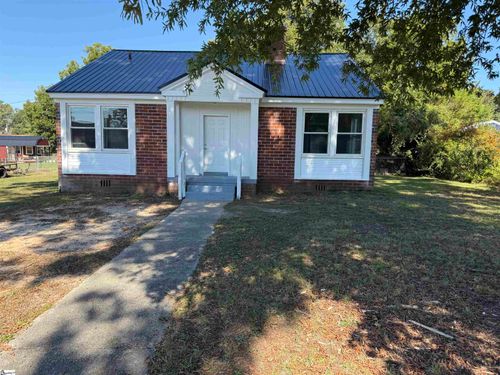 402 Pickens Street, Joanna, SC, 29351 | Card Image
